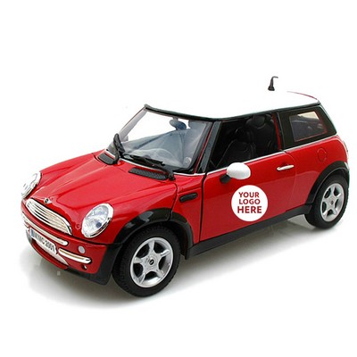 Mini Cooper® 1/18 Scale Diecast Replica