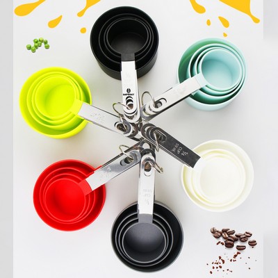 This Measuring Cups Set