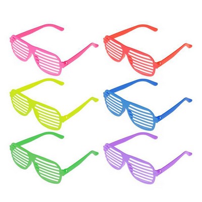 Blinds-Style Blackout Glasses
