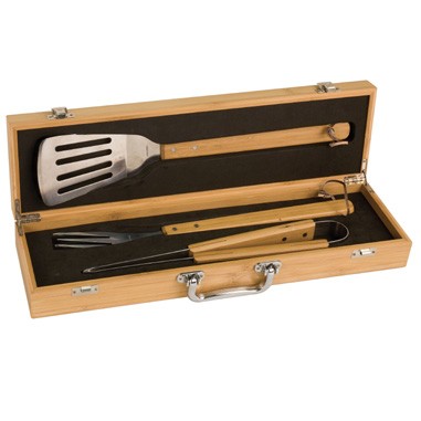 Eco-friendly 3-piece barbecue set in Bamboo Case