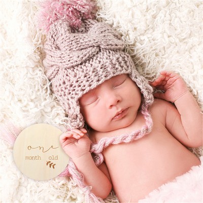 Wooden Baby Milestone Card 7pcs Kit into Gunny Pouch