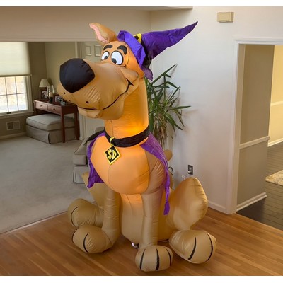 Inflatable Scooby Doo