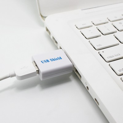 USB Data Blocker with Backing Card Packaging