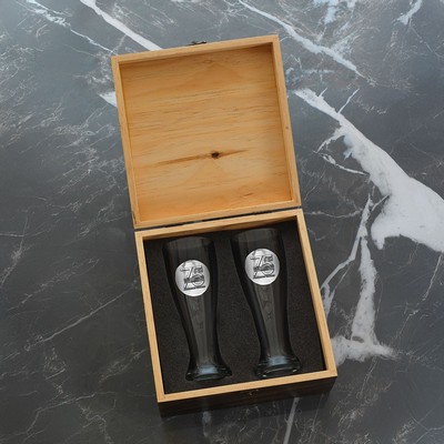 Manhattan 2-Piece Pilsner Glass Set in Engraved Box