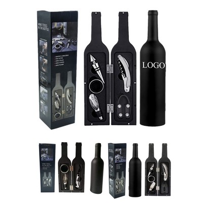 5 Piece Set of Wine Accessories