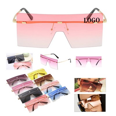 Retro-Inspired Rimless Rectangle Sunglasses