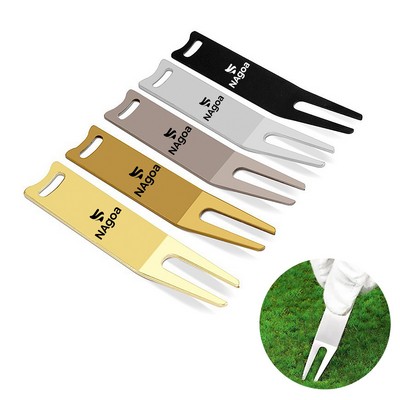 Metal Bending Golf Divot Repair Tool