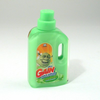 Detergent Bottle Lucite® Embedment Award (2 1/4" x 4 1/4" x 1 1/4")