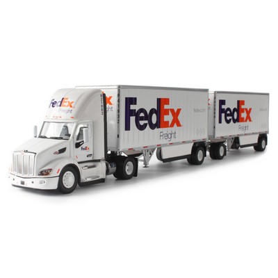 1:50 FedEx Freight Peterbilt 579 Day Cab Tractor with Single Axle and two 28' Wabash Pup Trailers