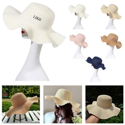 Women's Wavy Brim Straw Sun Hat