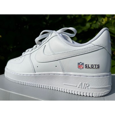 Nike Air Force 1 – Spot Decoration