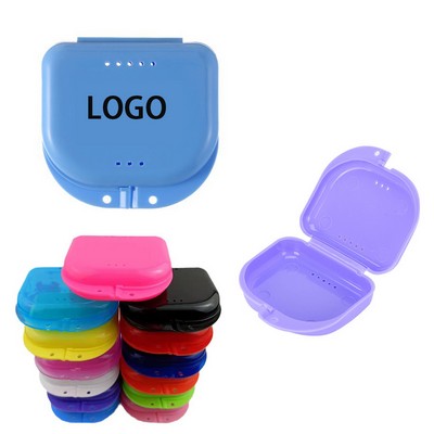 Dental Retainer Case With Vent Holes