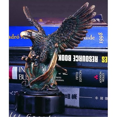 Watchful Eagle Resin Award (6"x7")