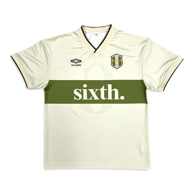 Lightweight Polyester Soccer Jersey – Short Sleeve, Breathable & Moisture-Wicking