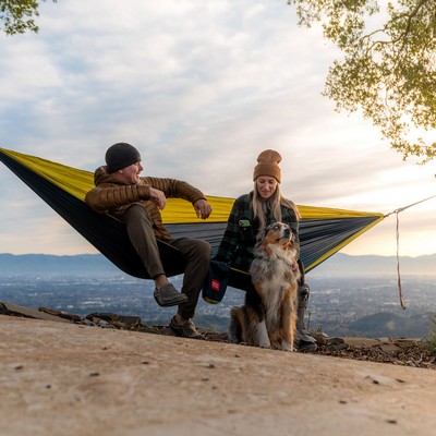 Double Deluxe Parachute Nylon Hammock w/Straps - Collegiate Navy/Chartreuse