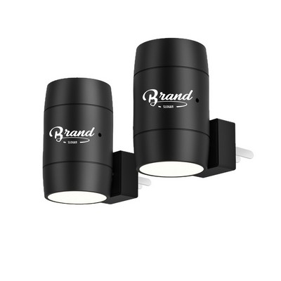 Plug-in Light-Sensing Night Light