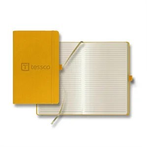 Montana Medio Lined Ivory Page Journal