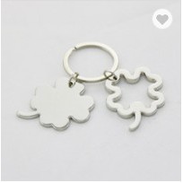 Metal Double Clover Shaped Keychain