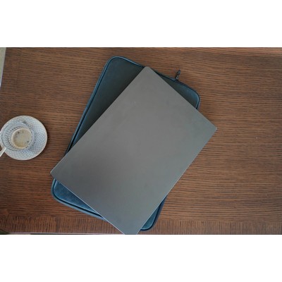 Sira Black Laptop Sleeve (16" x 11" x 0.75")