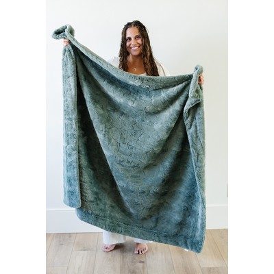 Patterned Faux Fur Zippered Fir-XL