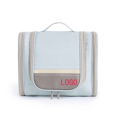 Double-opening toiletry bag