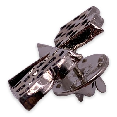 Checkered Flags Lapel Pin