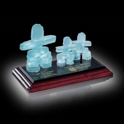 Family of 3 on Albion™