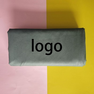 ompact Outdoor Magnetic Towel - Portable Beach Towel