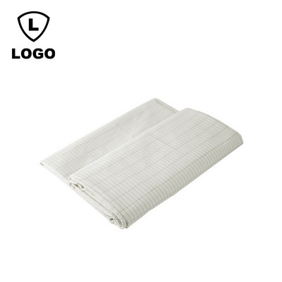 Silver Fiber Checkered Bed Sheet And Pillowcase