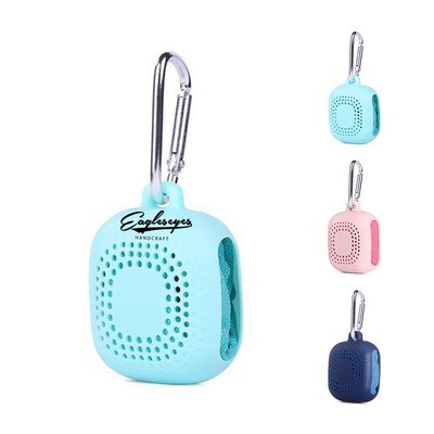 Quick-Dry Microfiber Sport Towel with Silicone Case