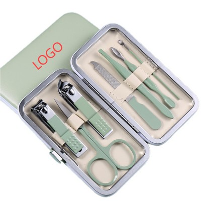 Luxe 7-in-1 Precision Manicure Kit in Travel Case