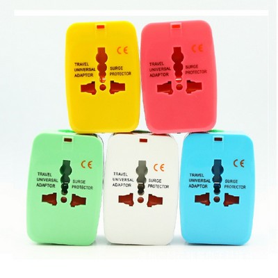 Universal Adapter Plug