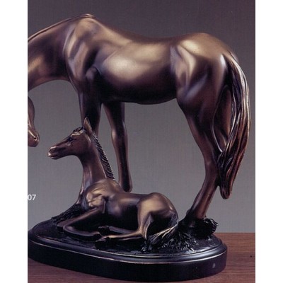 Brown Mare w/Foal Trophy & Oblong Base (8"x7")