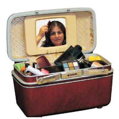 Makeup Case Maxi Magnet (3 Square Inch)