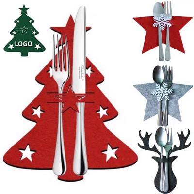 Christmas-Themed Felt Silverware Holders & Table Decorations