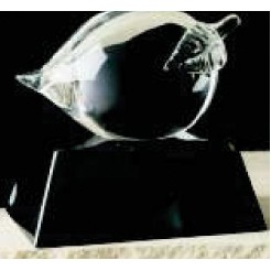 Glass Georgia Peach Award w/Clear Horizontal Leaf