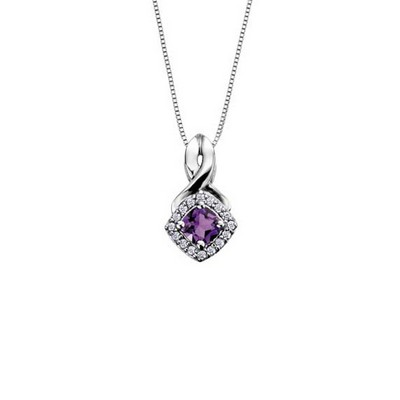 4x4mm Cushion Cut Amethyst and Diamond Frame Pendantin 10K White Gold (0.08 CT. T.W.)