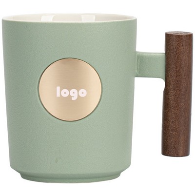 Wooden Handle Bronze Medal Mug