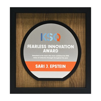 Newbury 10" x 10" Circle Award with Brushed Silver Plate