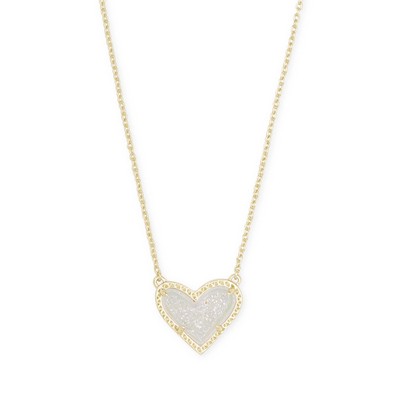 Kendra Scott Ari Heart Short Gold Pendant Necklace