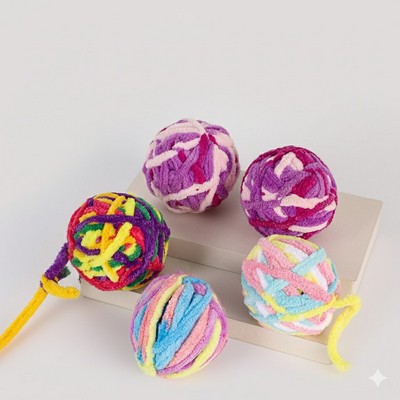Interactive Yarn Ball Cat Toy Durable Chewing Teething Ball with Bell Self-Play Boredom Relief Toy