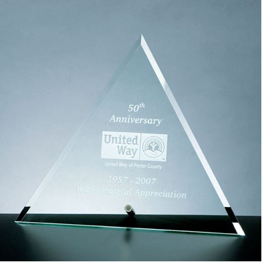 Beveled Triangle Award w/Aluminum Pole