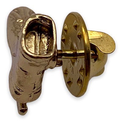 Ice Skate (Figure Skate) Lapel Pin