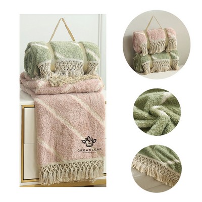 Soft Fleece Jacquard Weave High-end Tassels Fringe Cozy Throw Blanket for Sofa