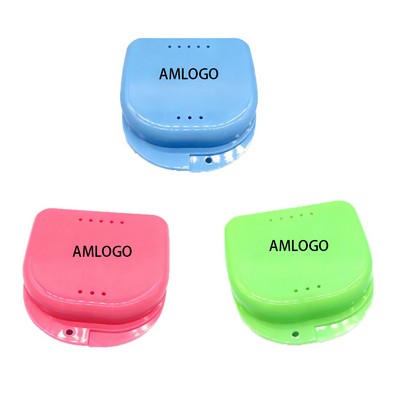 Vent-Hole Equipped Dental Alignment Retainer