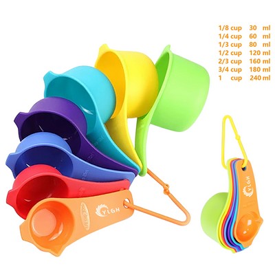 Colorful 7 Pieces Plastic Measuring Cups