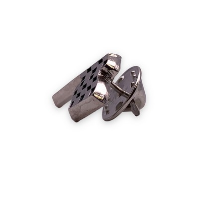 Single Checkered Flag Lapel Pin