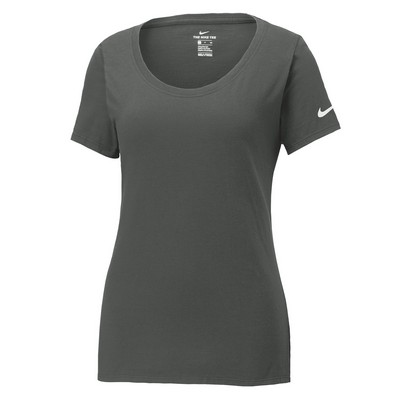 Nike Dri-Fit Cotton/Poly Scoop Neck Ladies' Tee