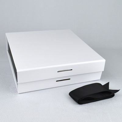 Magnetic Closure Gift Box with Removable Ribbon (8.75" x 8.75" x 2.55")