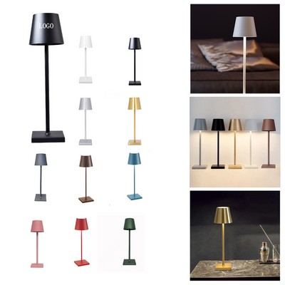 Contemporary Aluminum Table Light